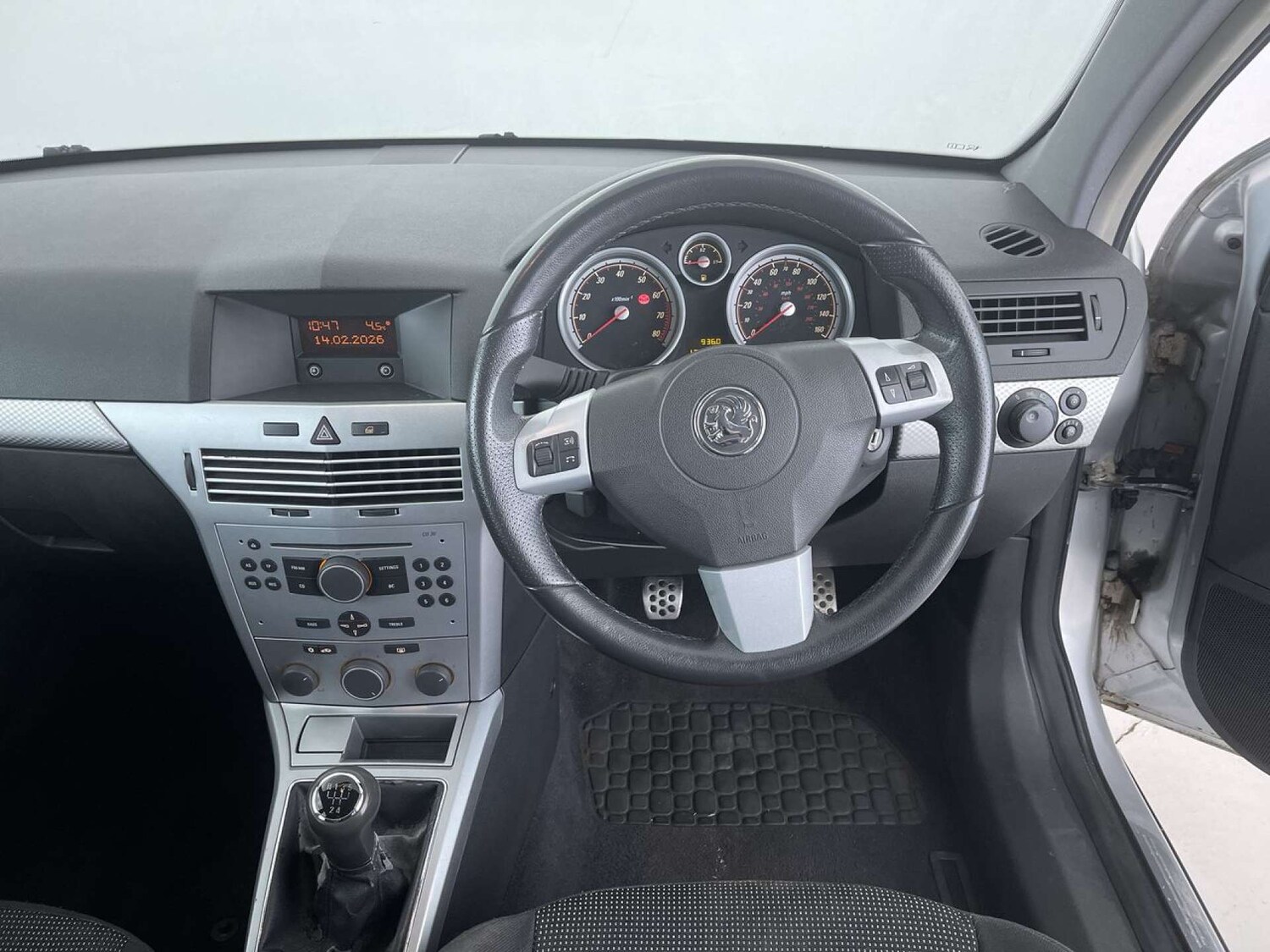 Used Vauxhall Astra 2005 for sale - 77523208: Photo 35