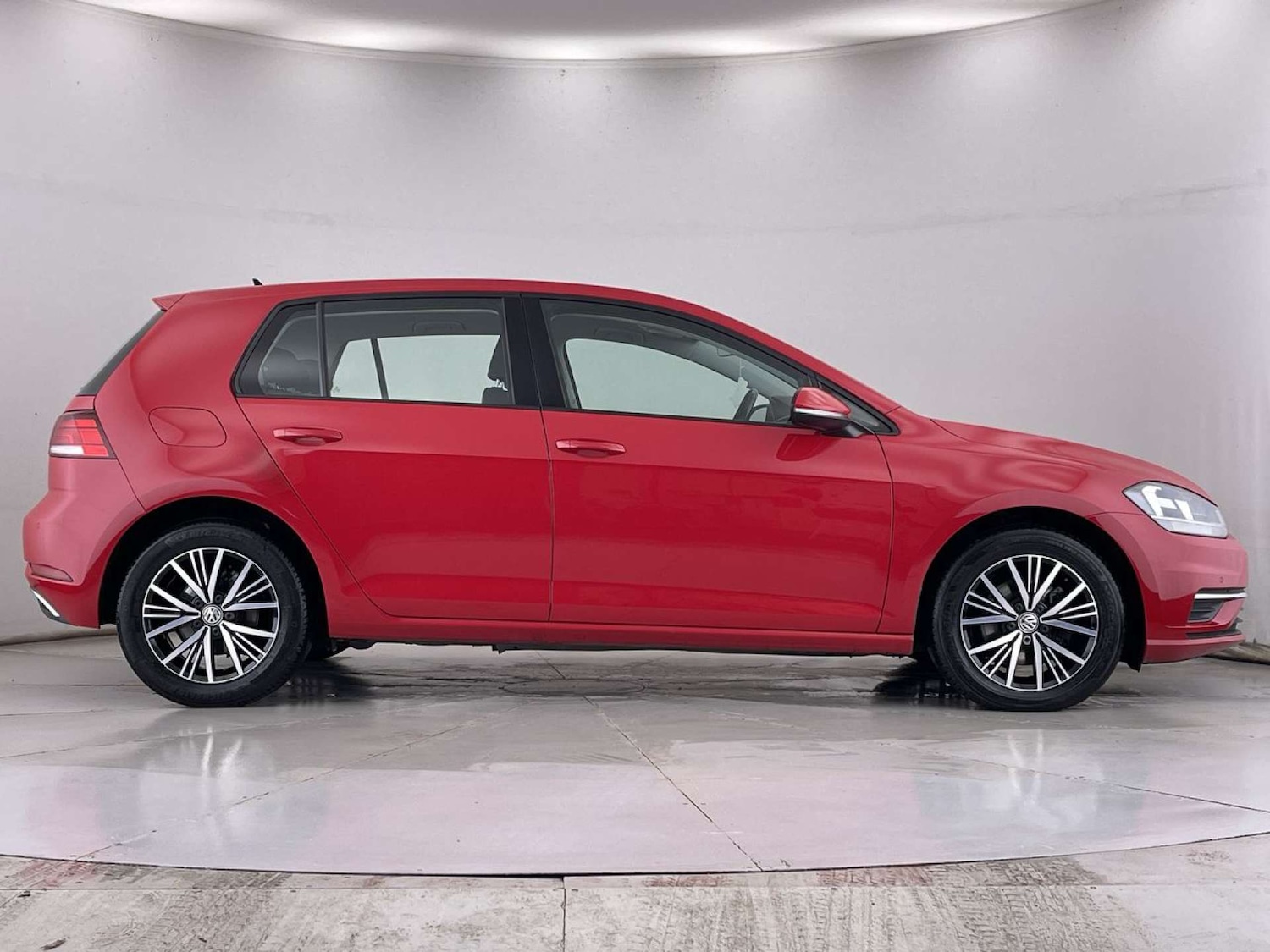 Used Volkswagen Golf 2018 for sale - 76385771: Photo 15