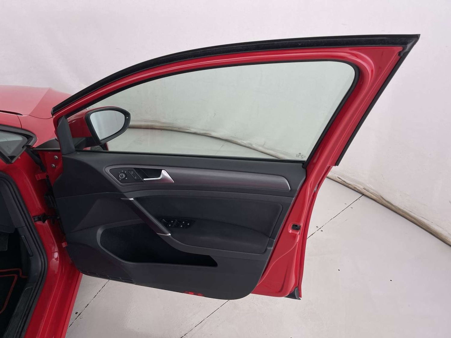 Used Volkswagen Golf 2018 for sale - 76385771: Photo 29