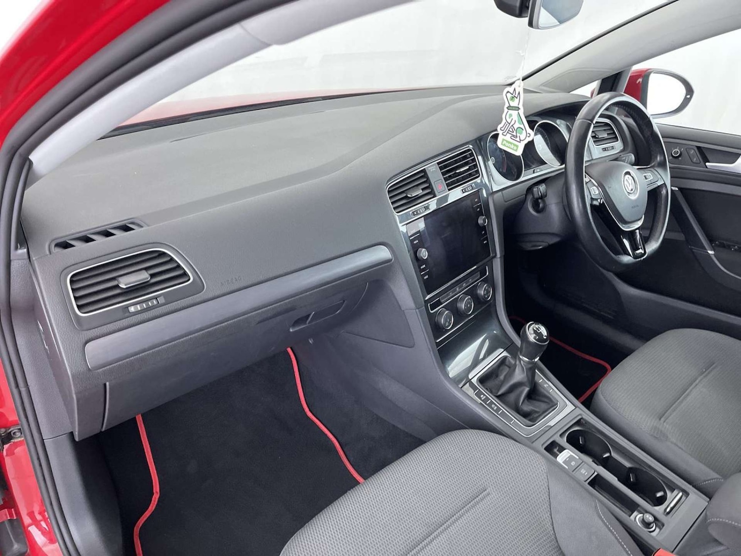 Used Volkswagen Golf 2018 for sale - 76385771: Photo 32