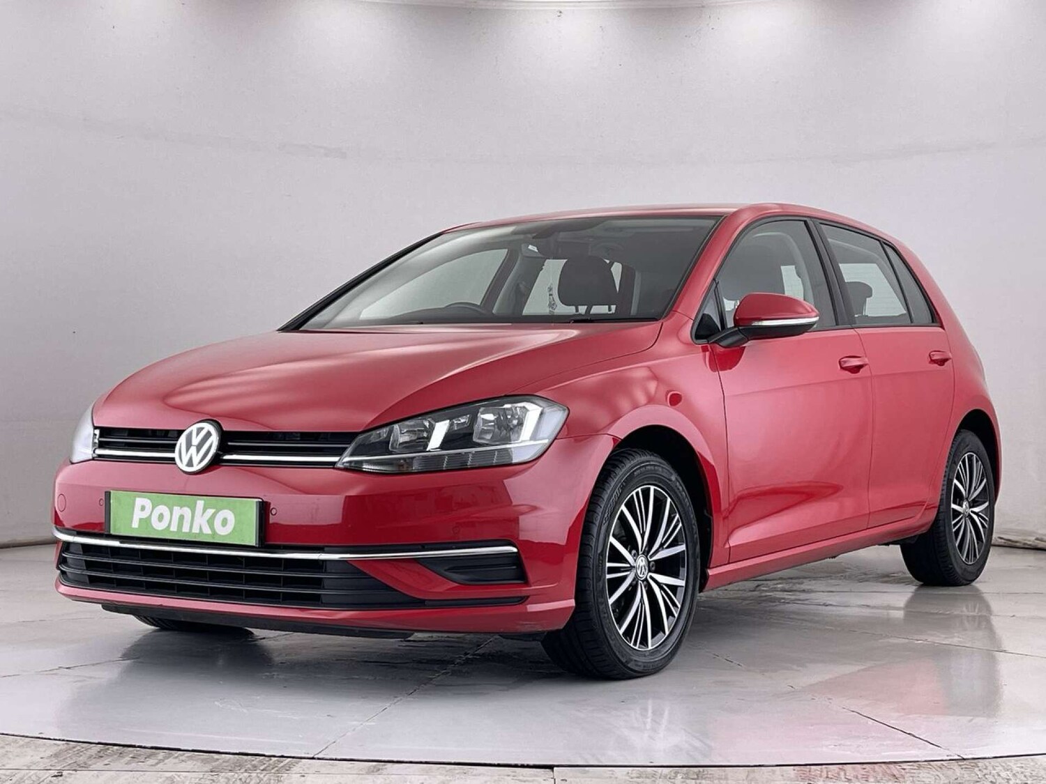 Used Volkswagen Golf 2018 for sale - 76385771: Photo 4