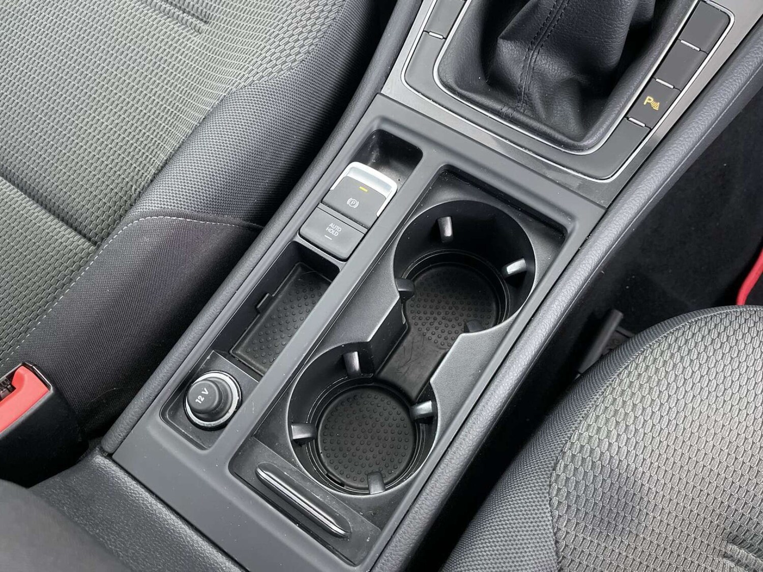 Used Volkswagen Golf 2018 for sale - 76385771: Photo 49