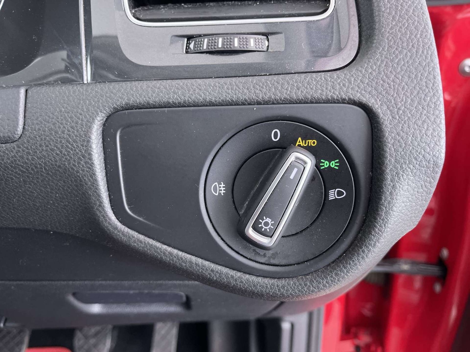 Used Volkswagen Golf 2018 for sale - 76385771: Photo 50