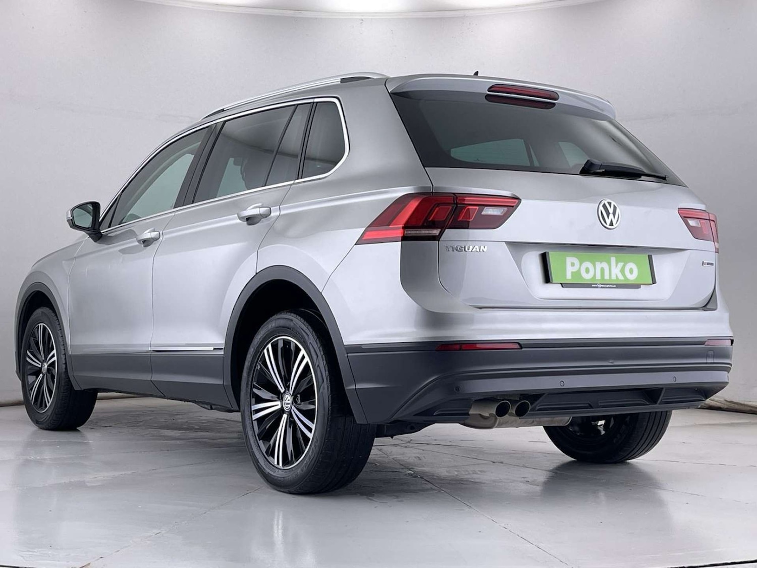 Used Volkswagen Tiguan 2017 for sale - 77187856: Photo 3