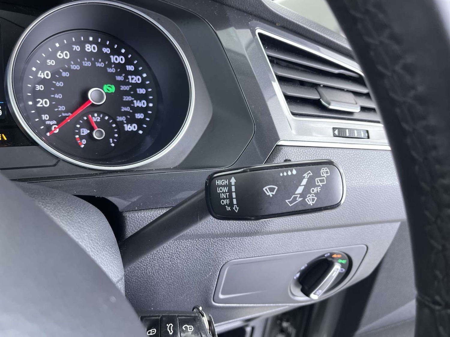 Used Volkswagen Tiguan 2017 for sale - 77187856: Photo 55