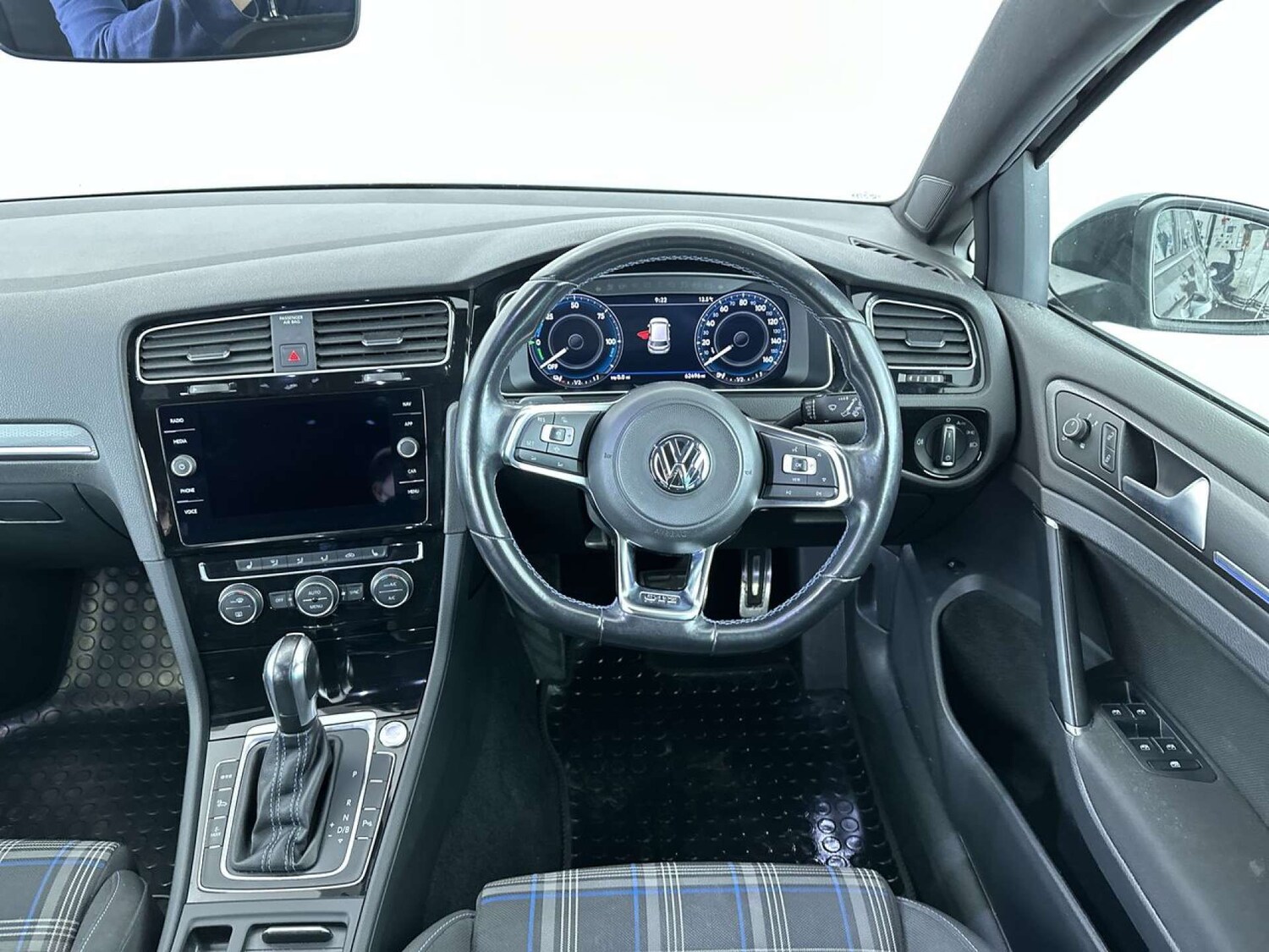 Used Volkswagen Golf 2020 for sale - 77964839: Photo 35