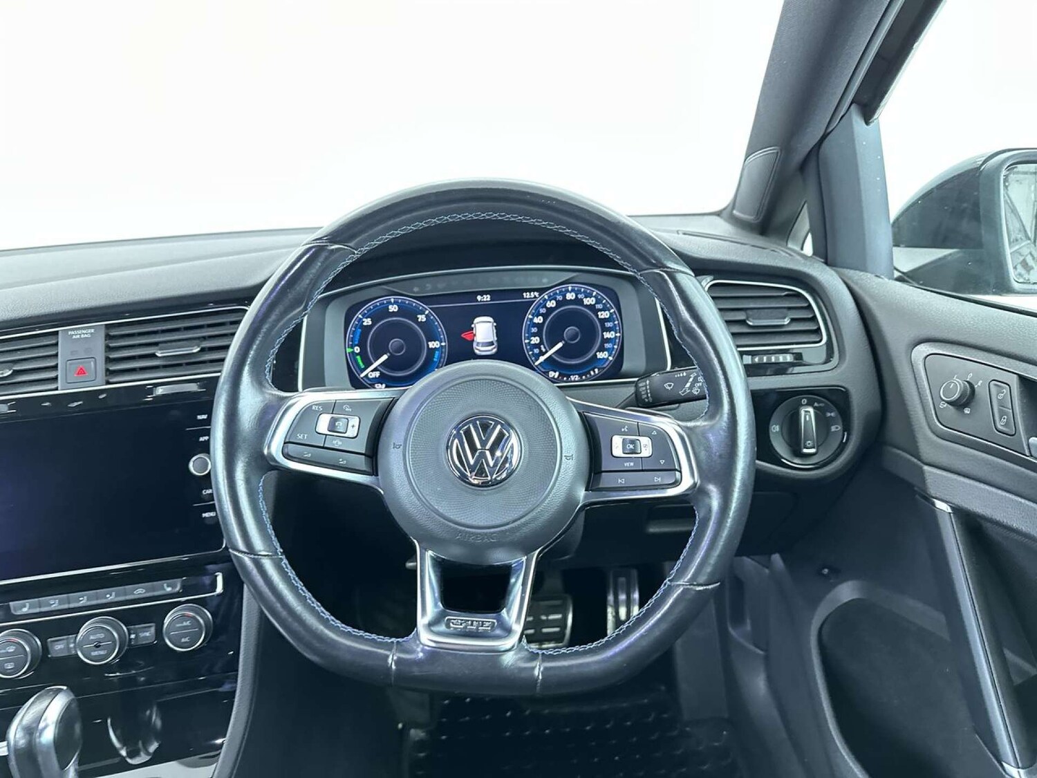 Used Volkswagen Golf 2020 for sale - 77964839: Photo 36