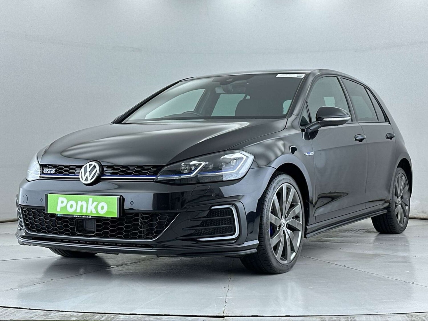 Used Volkswagen Golf 2020 for sale - 77964839: Photo 4