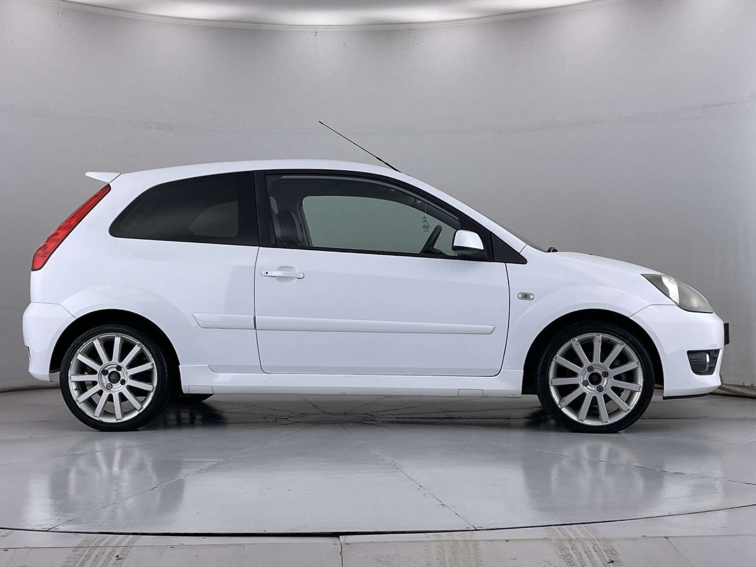 Used Ford Fiesta 2008 for sale - 77798378: Photo 15