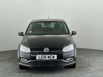 Used Volkswagen Polo 2016 for sale - 78744414: Photo