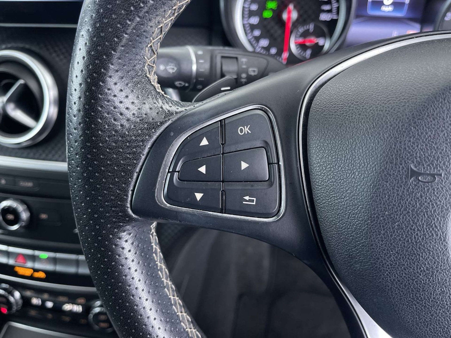 Used Mercedes-Benz A-Class 2018 for sale - 76602150: Photo 50