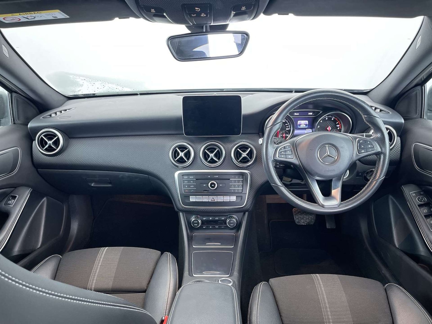 Used Mercedes-Benz A-Class 2018 for sale - 76602150: Photo 8