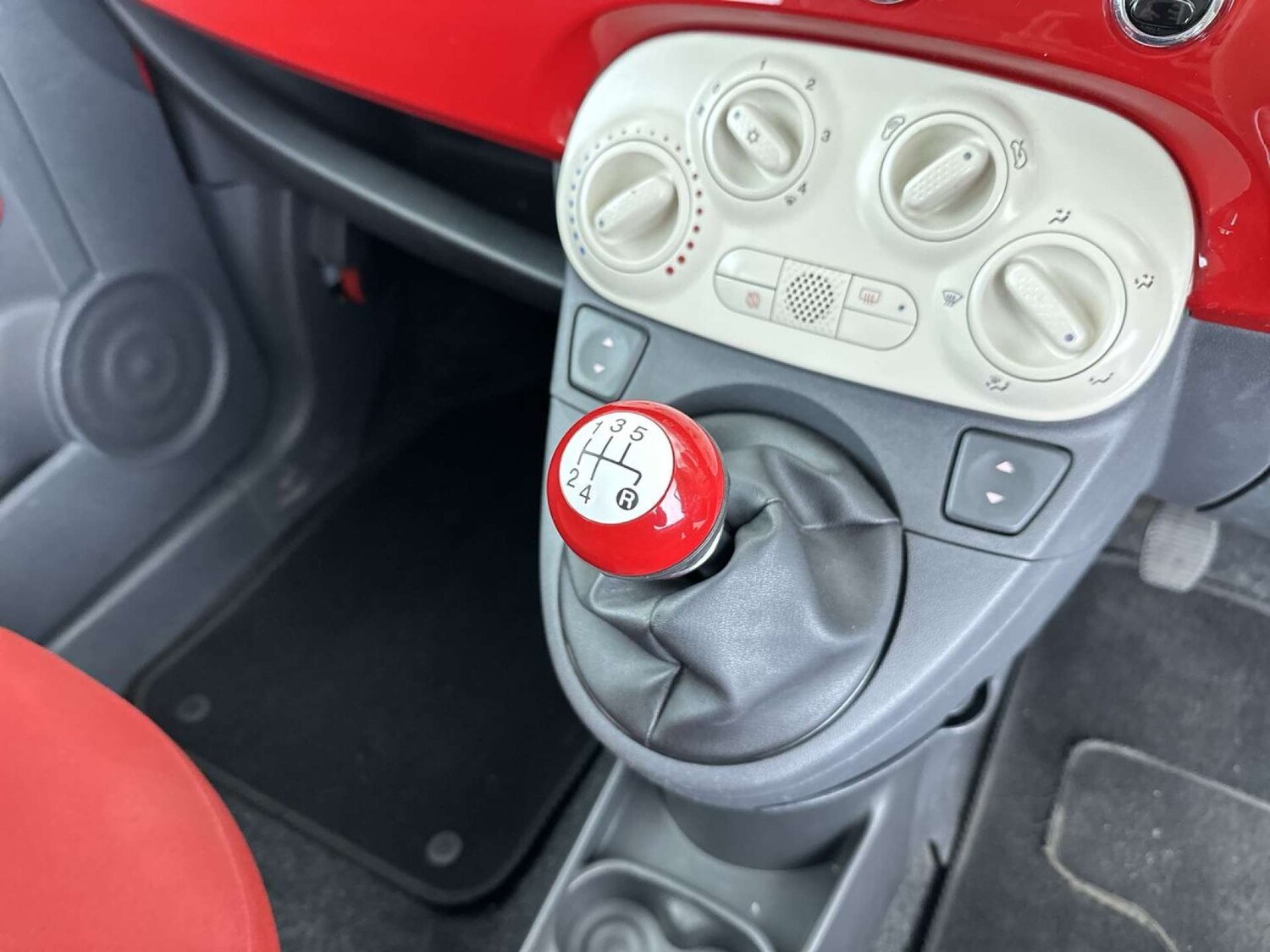 Used Fiat 500 2014 for sale - 77917710: Photo 42