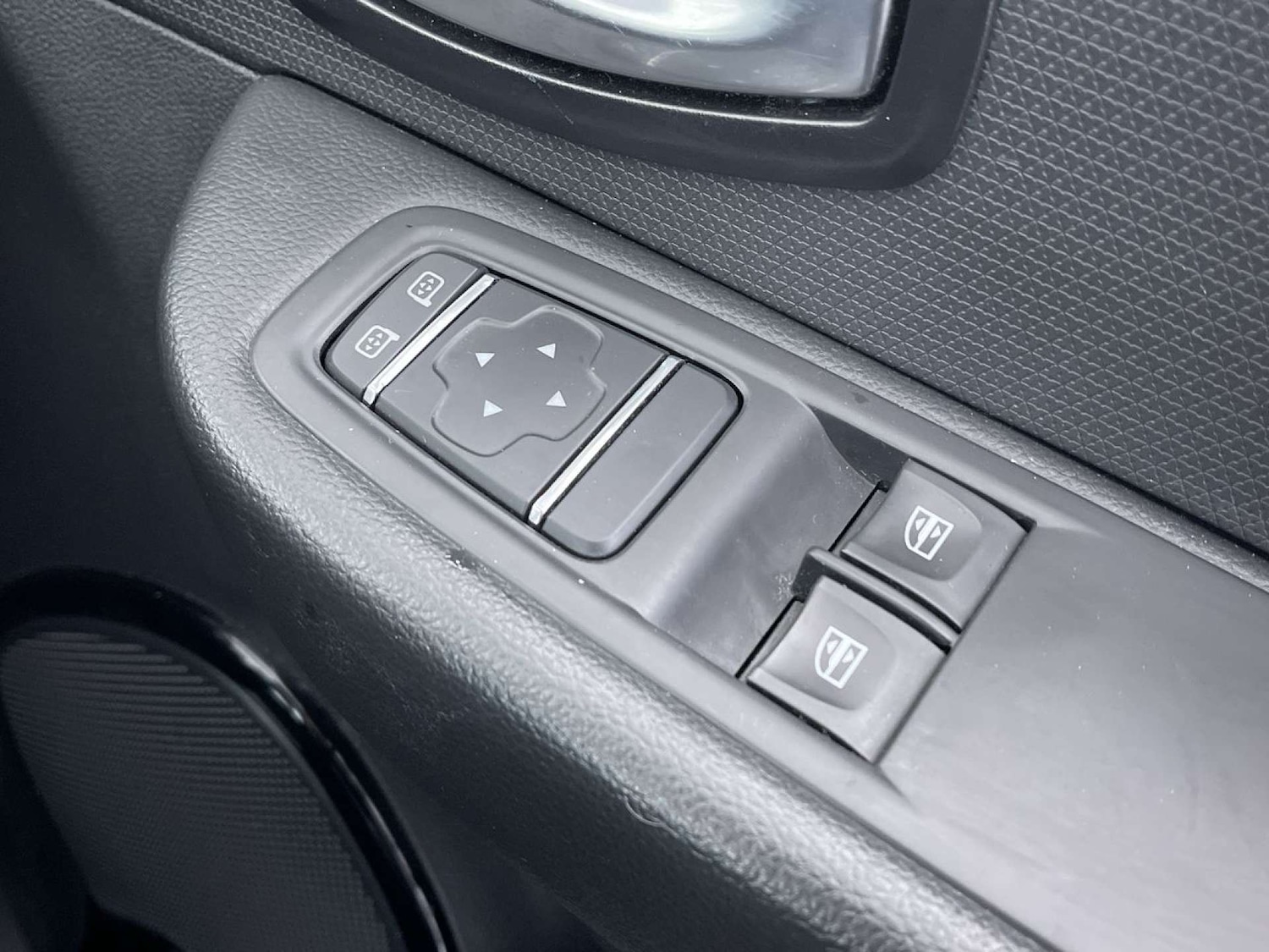 Used Renault Clio 2018 for sale - 77160651: Photo 50