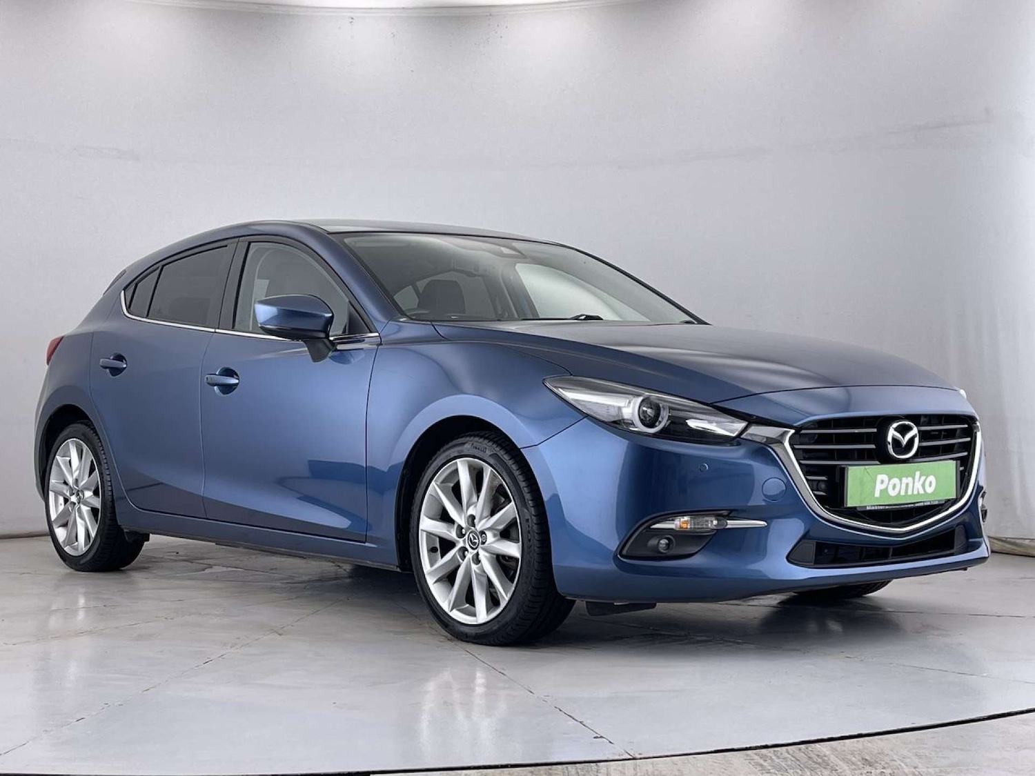 Used Mazda Mazda3 2016 for sale - 76235474: Photo 1