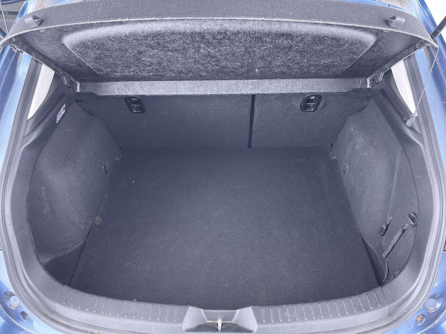 Used Mazda Mazda3 2016 for sale - 76235474: Photo 10