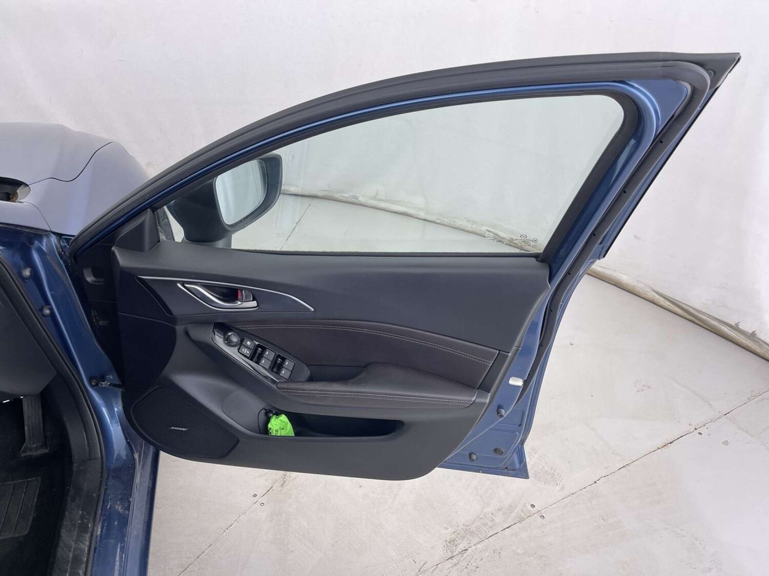 Used Mazda Mazda3 2016 for sale - 76235474: Photo 29