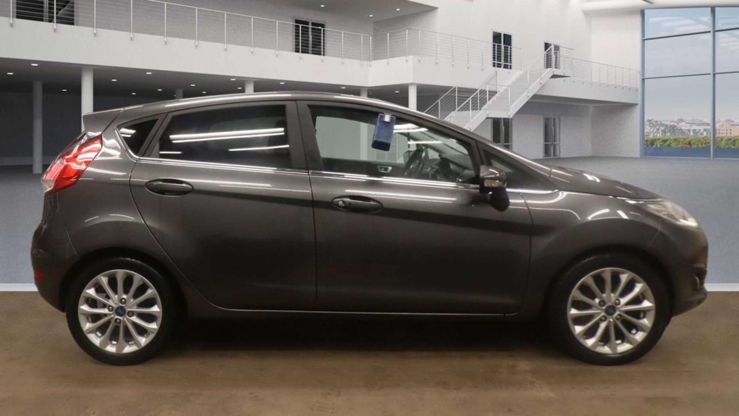 Used Ford Fiesta 2017 for sale - 77355557: Photo 5