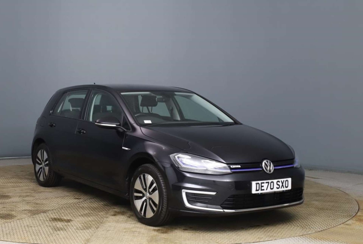 Used Volkswagen Golf 2020 for sale - 77653009: Photo 1