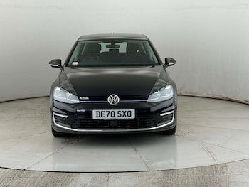 Used Volkswagen Golf 2020 for sale - 77653009: Photo