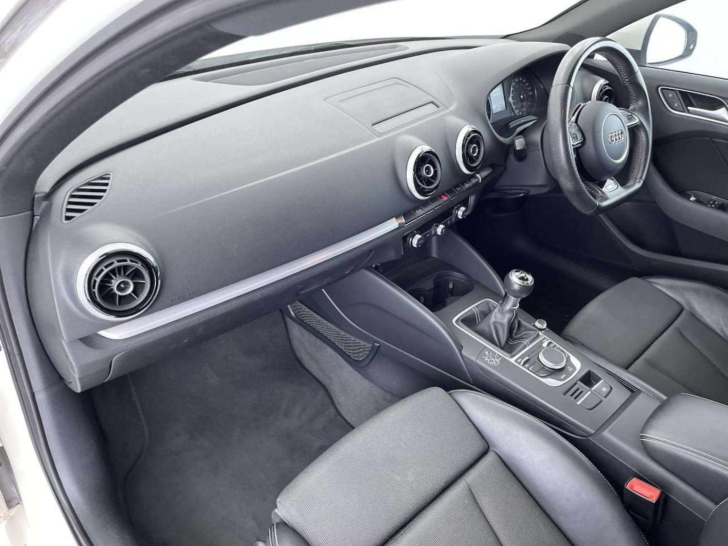 Used Audi A3 2015 for sale - 76663866: Photo 32