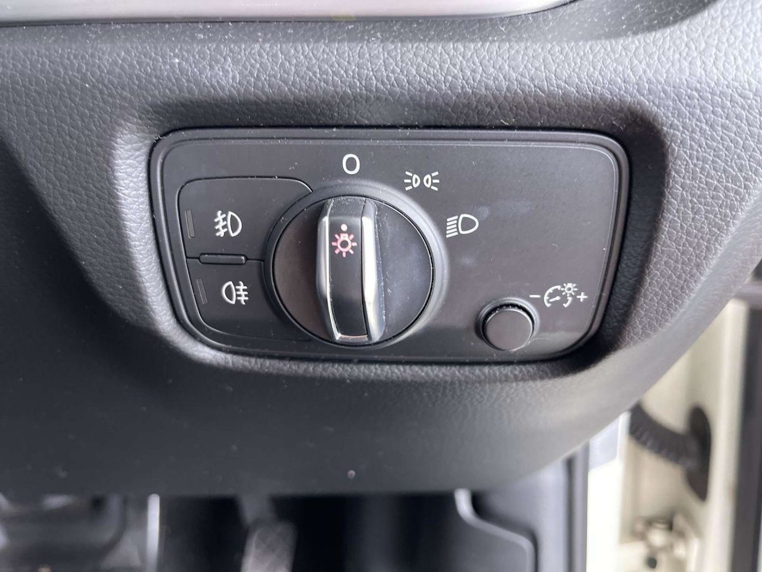 Used Audi A3 2015 for sale - 76663866: Photo 47