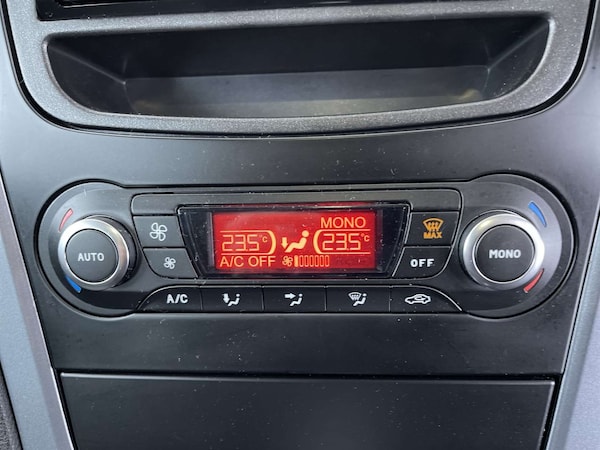 Used Ford Mondeo 2012 for sale - 76210023: Photo 42