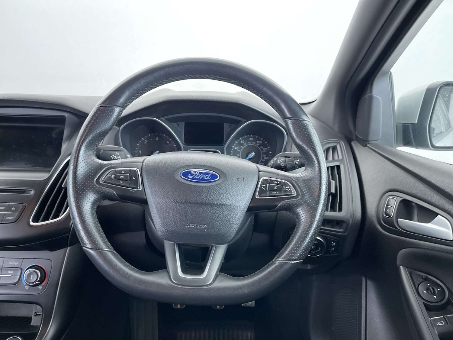 Used Ford Focus 2016 for sale - 76651378: Photo 36