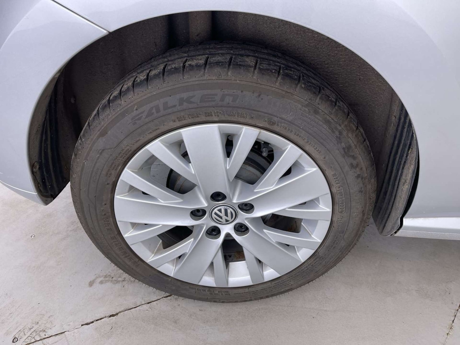 Used Volkswagen Polo 2015 for sale - 76385781: Photo 23