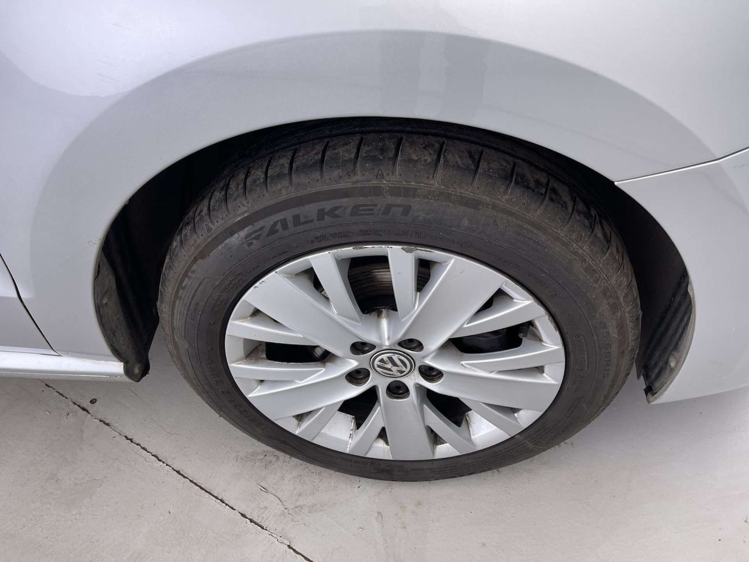 Used Volkswagen Polo 2015 for sale - 76385781: Photo 24