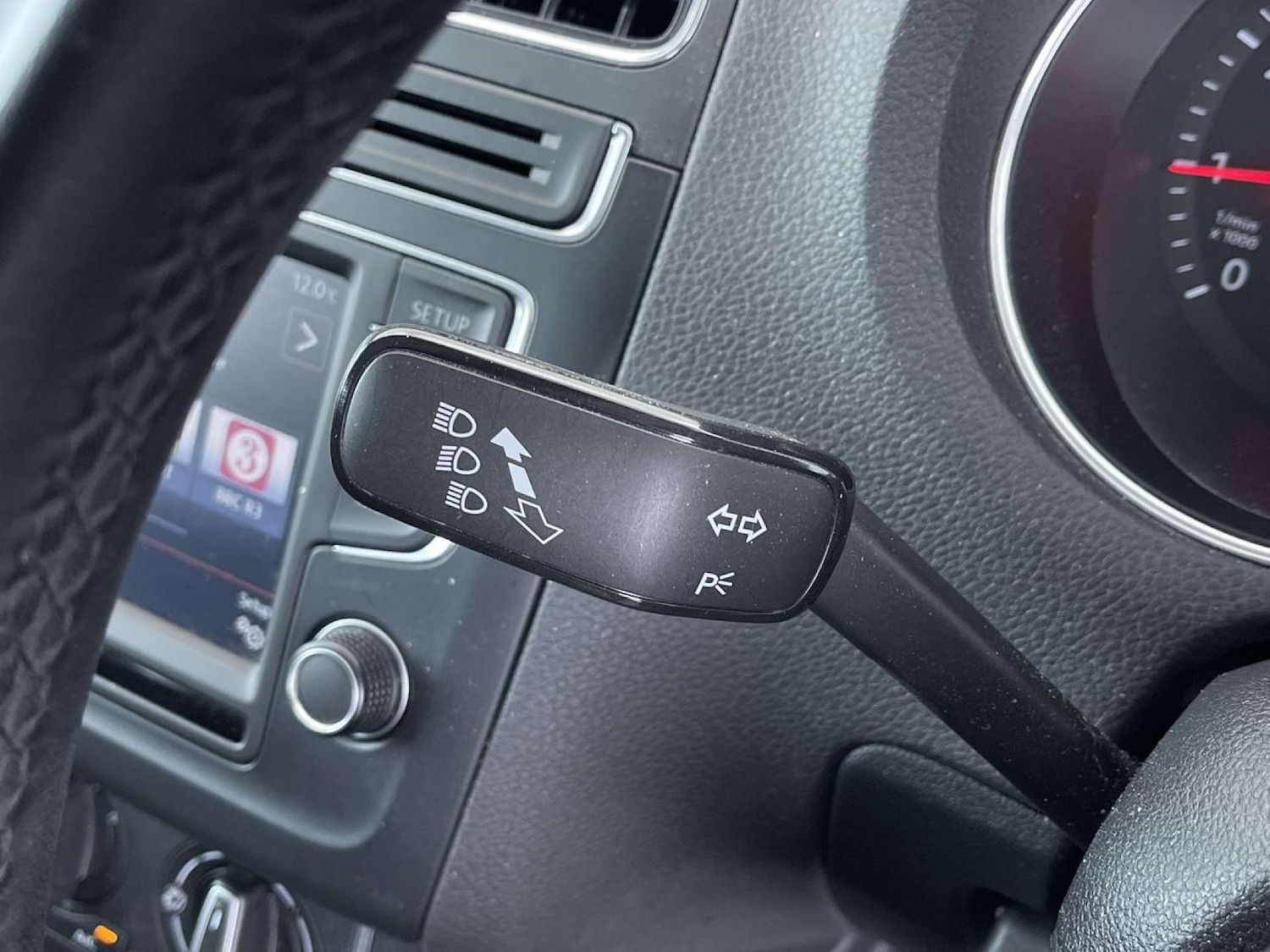 Used Volkswagen Polo 2015 for sale - 76385781: Photo 50