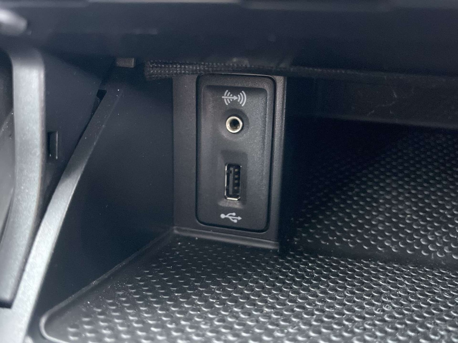 Used Volkswagen Golf 2018 for sale - 77326045: Photo 46