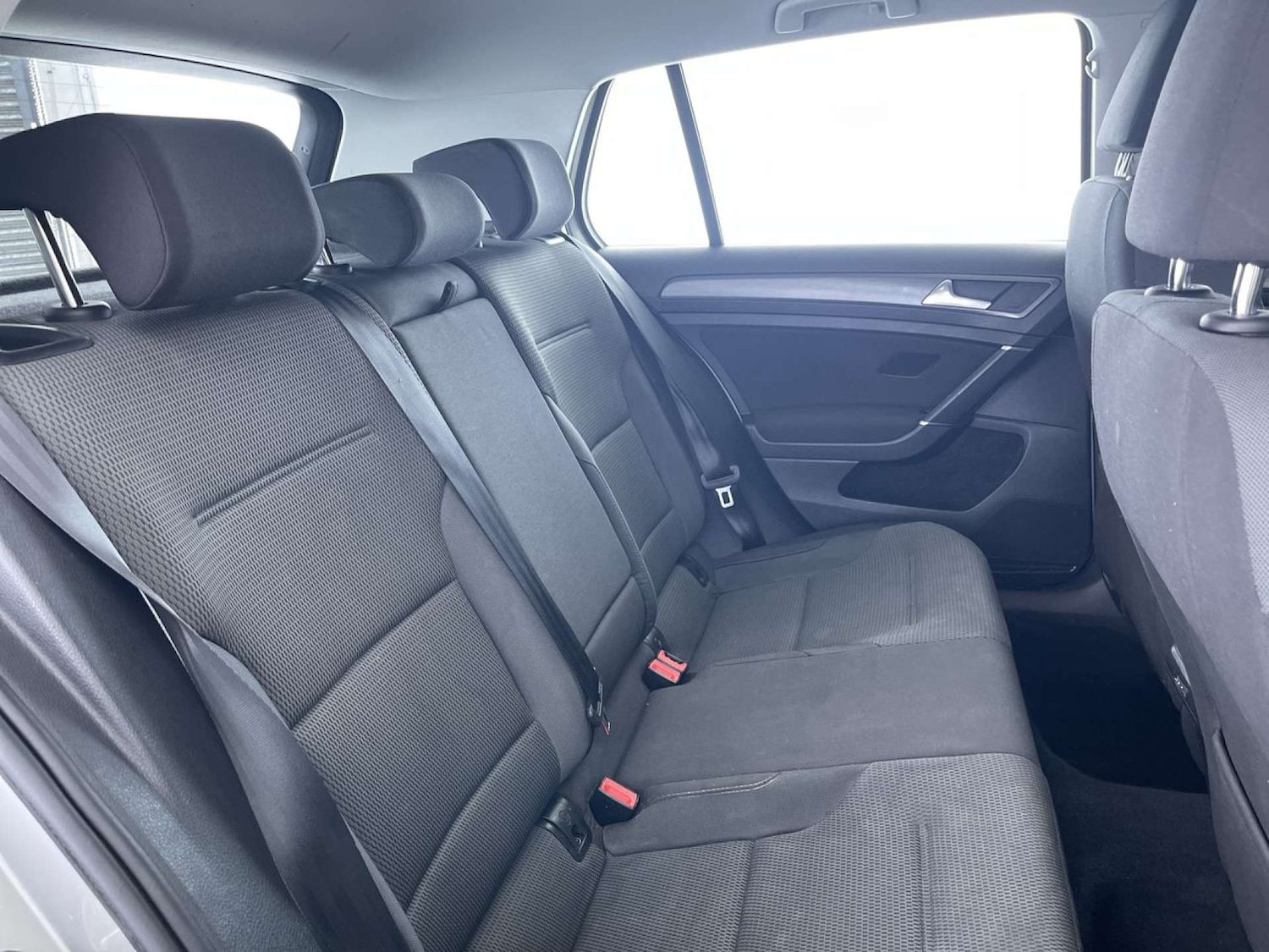 Used Volkswagen Golf 2018 for sale - 77326045: Photo 9