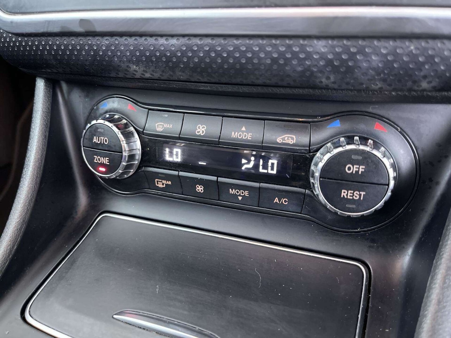 Used Mercedes-Benz A-Class 2017 for sale - 76429324: Photo 45