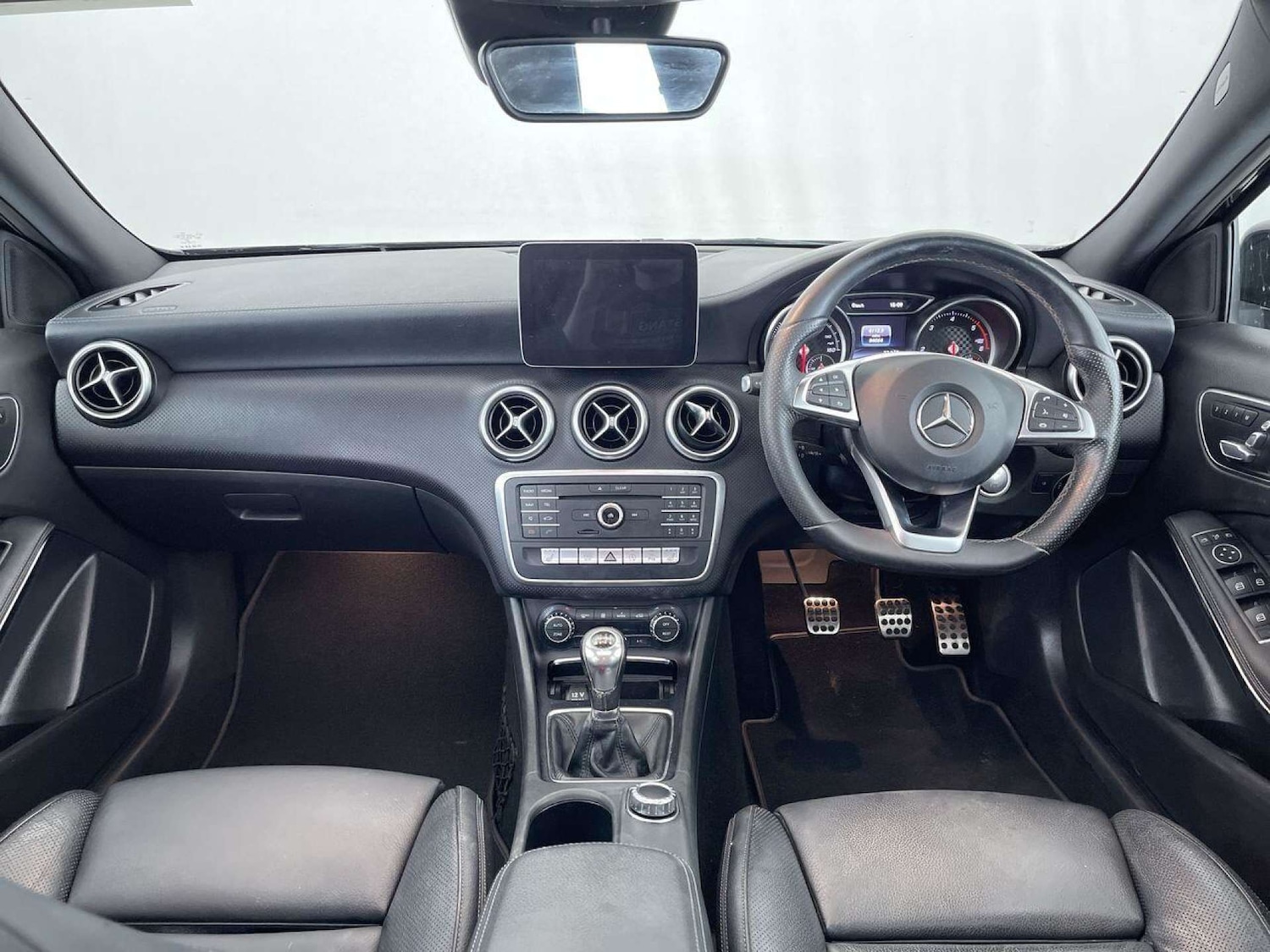 Used Mercedes-Benz A-Class 2017 for sale - 76429324: Photo 8