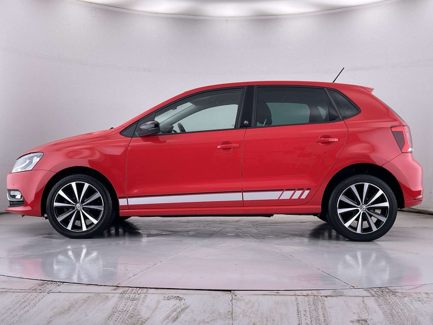 Used Volkswagen Polo 2017 for sale - 77653017: Photo 16