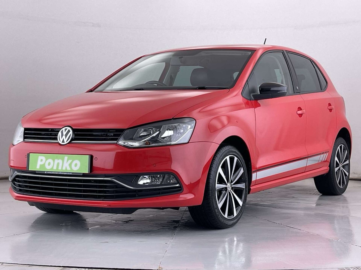 Used Volkswagen Polo 2017 for sale - 77653017: Photo 4