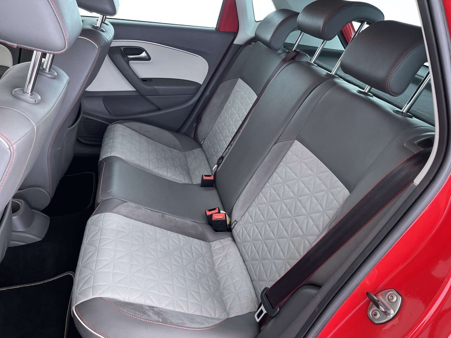 Used Volkswagen Polo 2017 for sale - 77653017: Photo 9