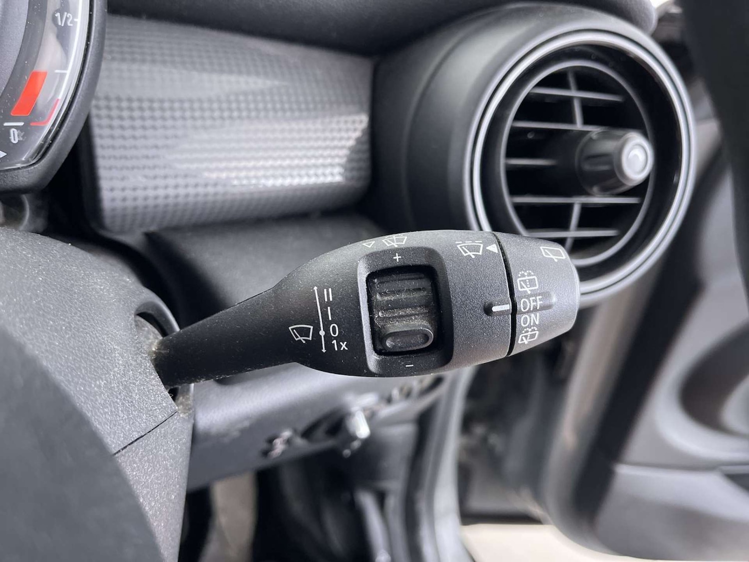 Used MINI Hatch 2017 for sale - 77469807: Photo 48