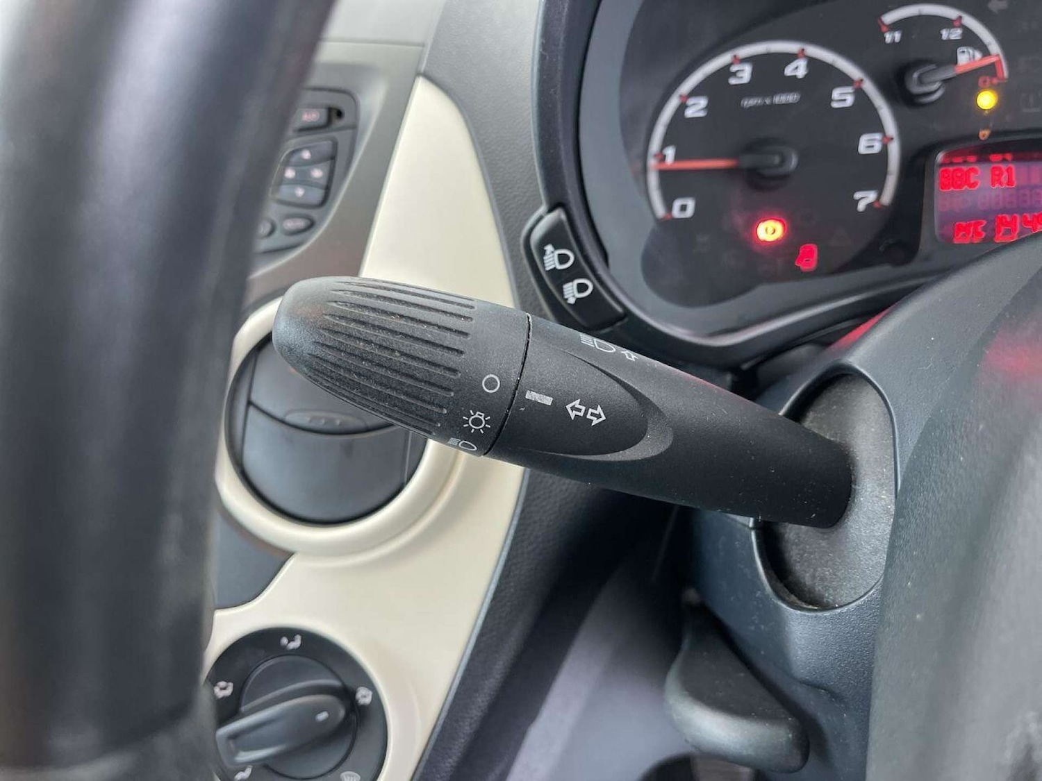 Vehicle 100