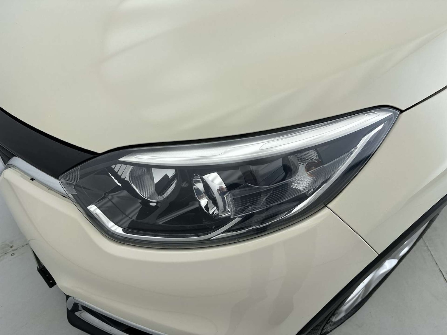 Used Renault Captur 2015 for sale - 77798380: Photo 21