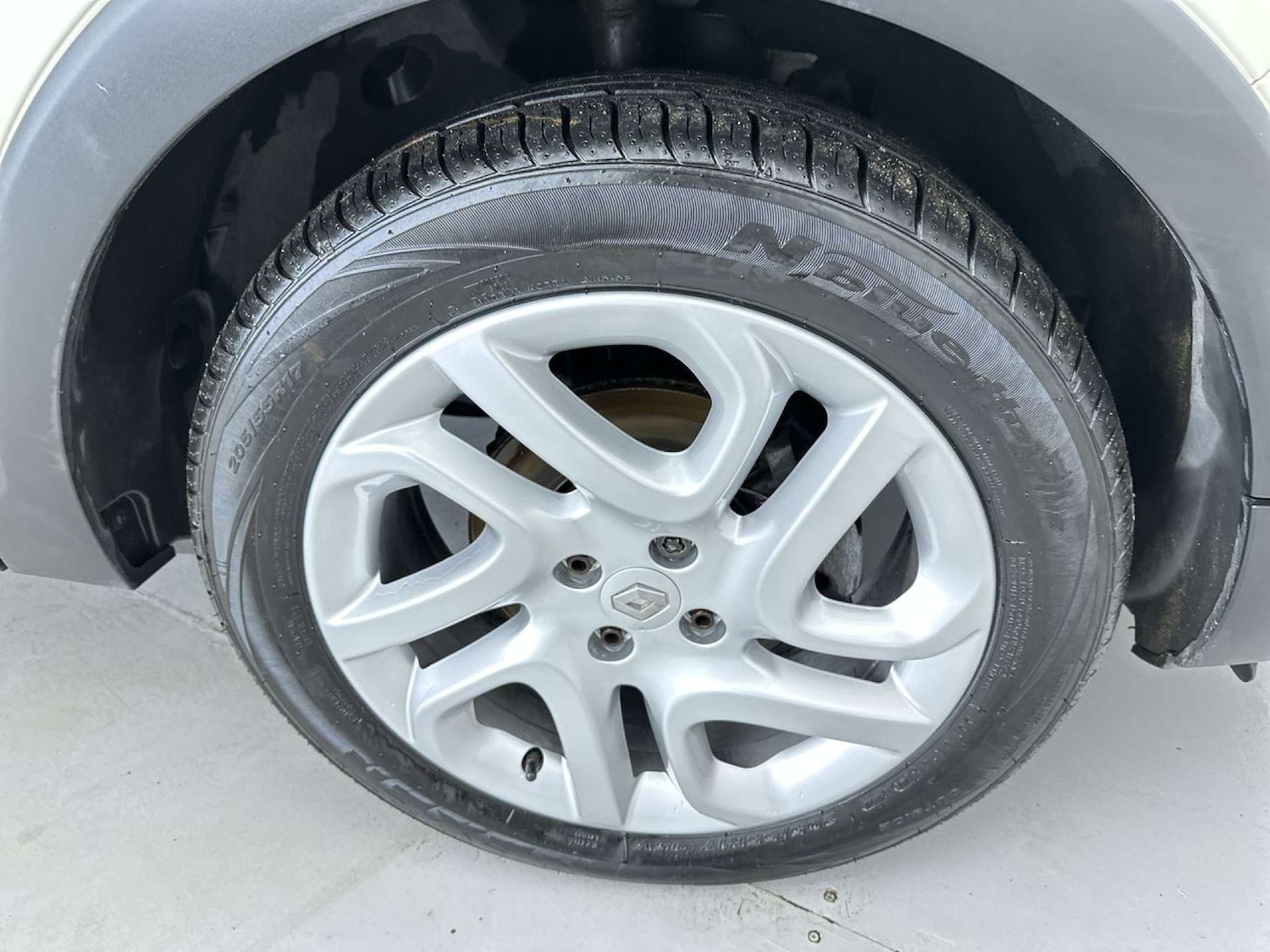 Used Renault Captur 2015 for sale - 77798380: Photo 24