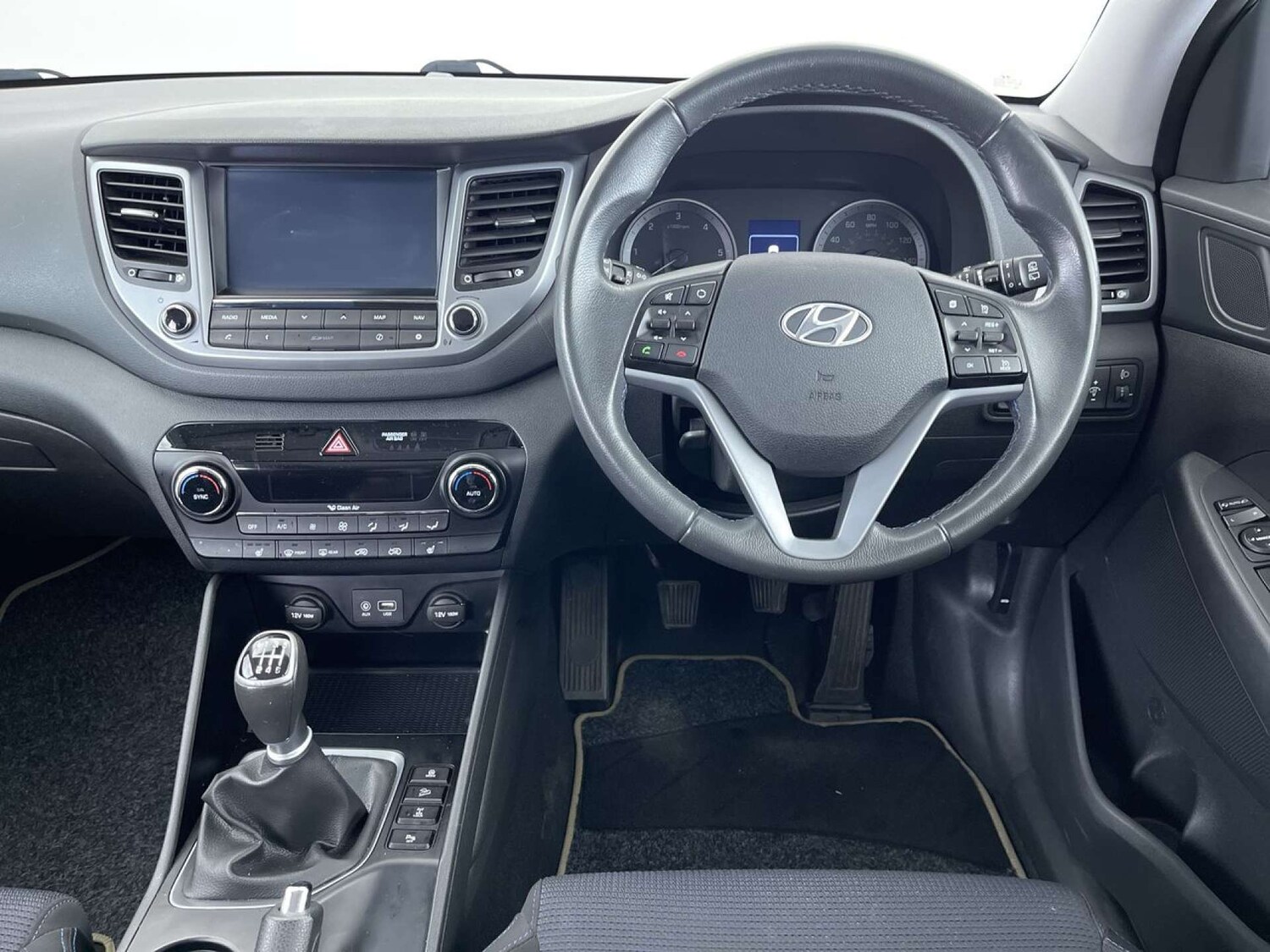 Used Hyundai TUCSON 2015 for sale - 77745613: Photo 34