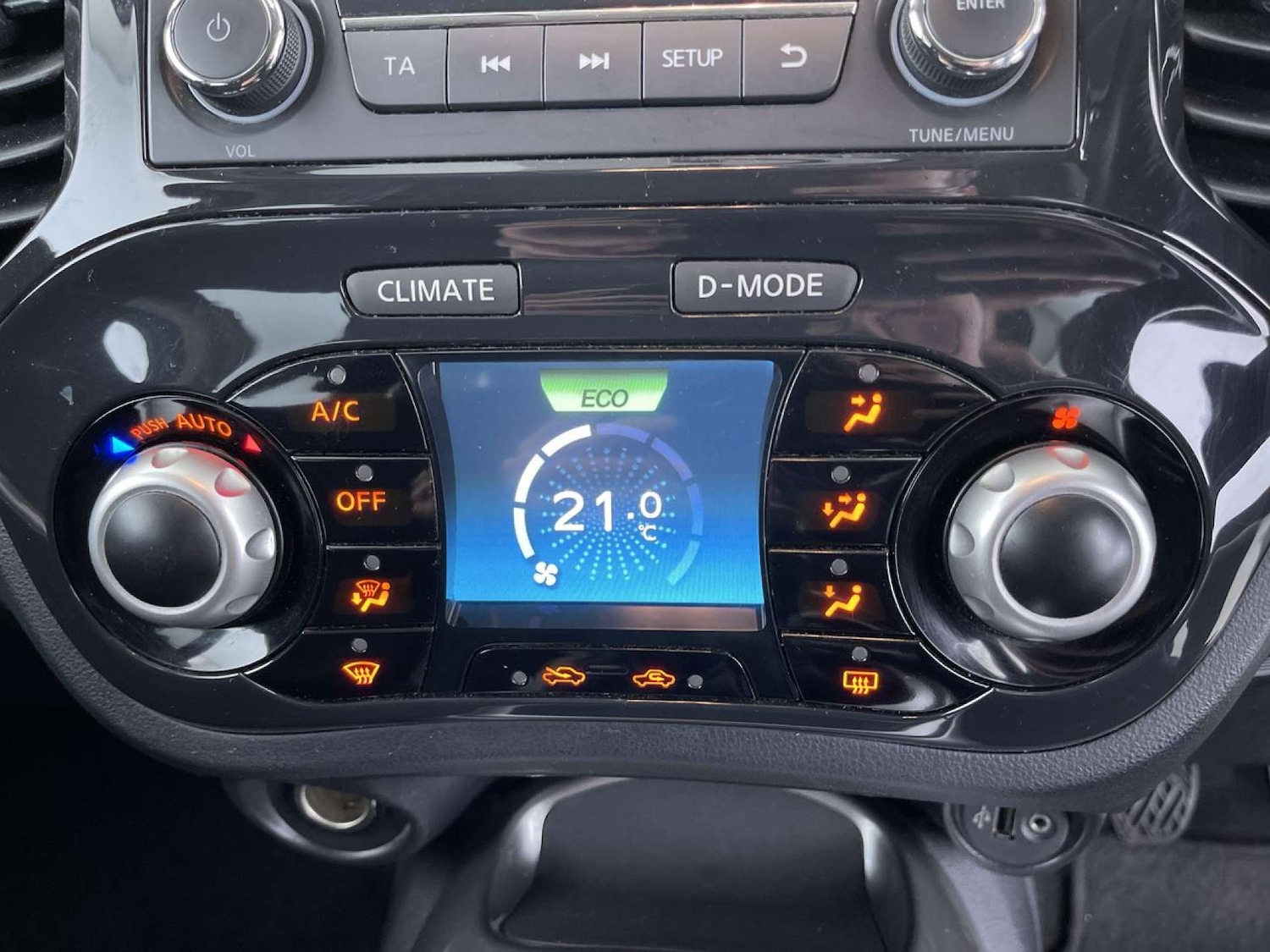 Used Nissan Juke 2013 for sale - 76477415: Photo 42