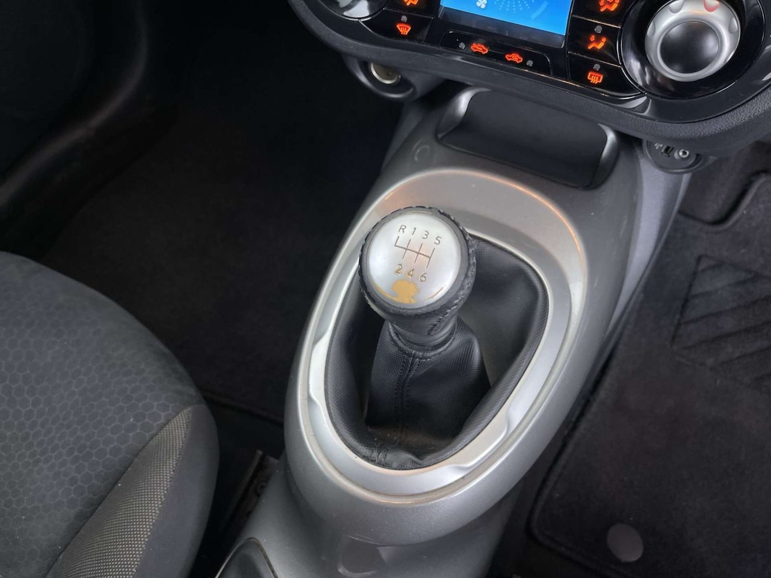 Used Nissan Juke 2013 for sale - 76477415: Photo 45