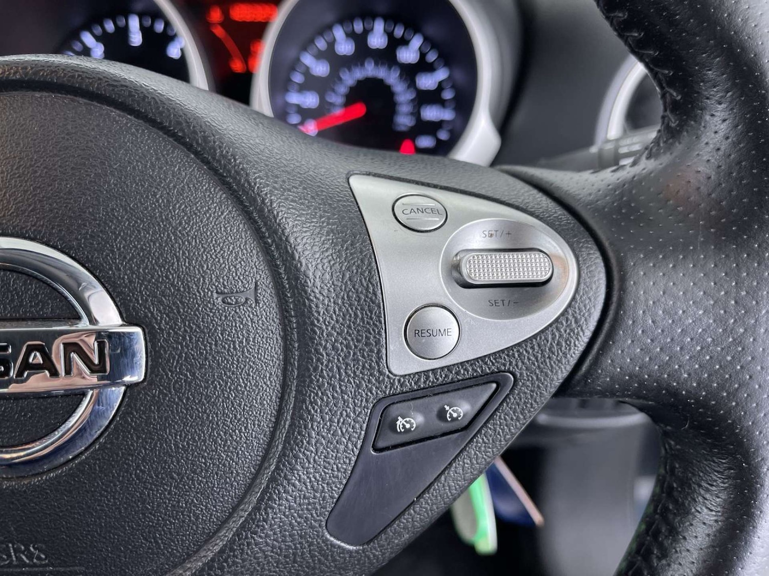 Used Nissan Juke 2013 for sale - 76477415: Photo 50