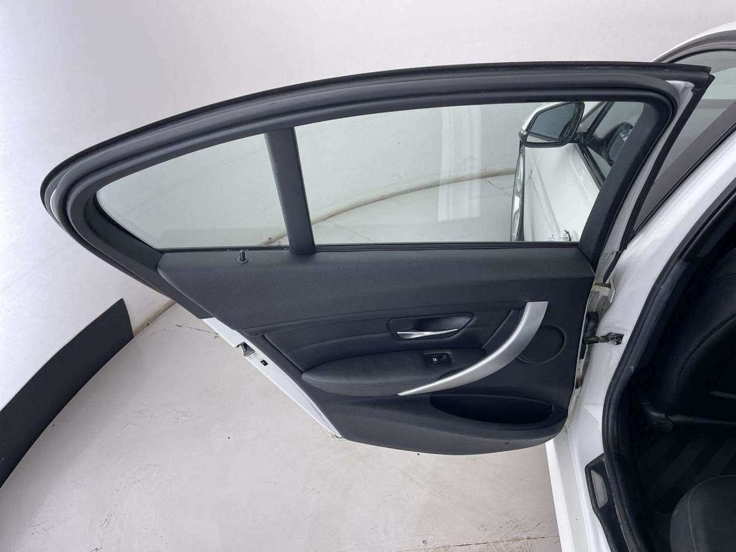 Vehicle 84