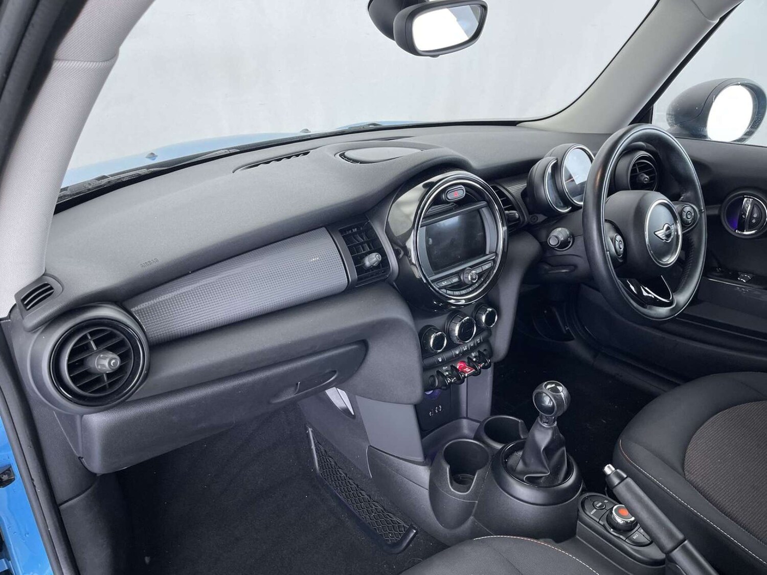 Used MINI Hatch 2015 for sale - 76319738: Photo 30