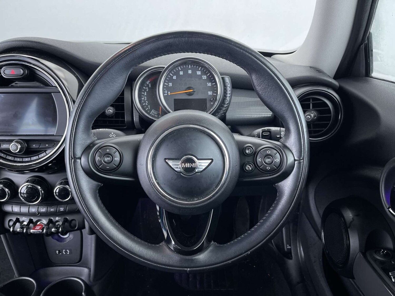 Used MINI Hatch 2015 for sale - 76319738: Photo 34