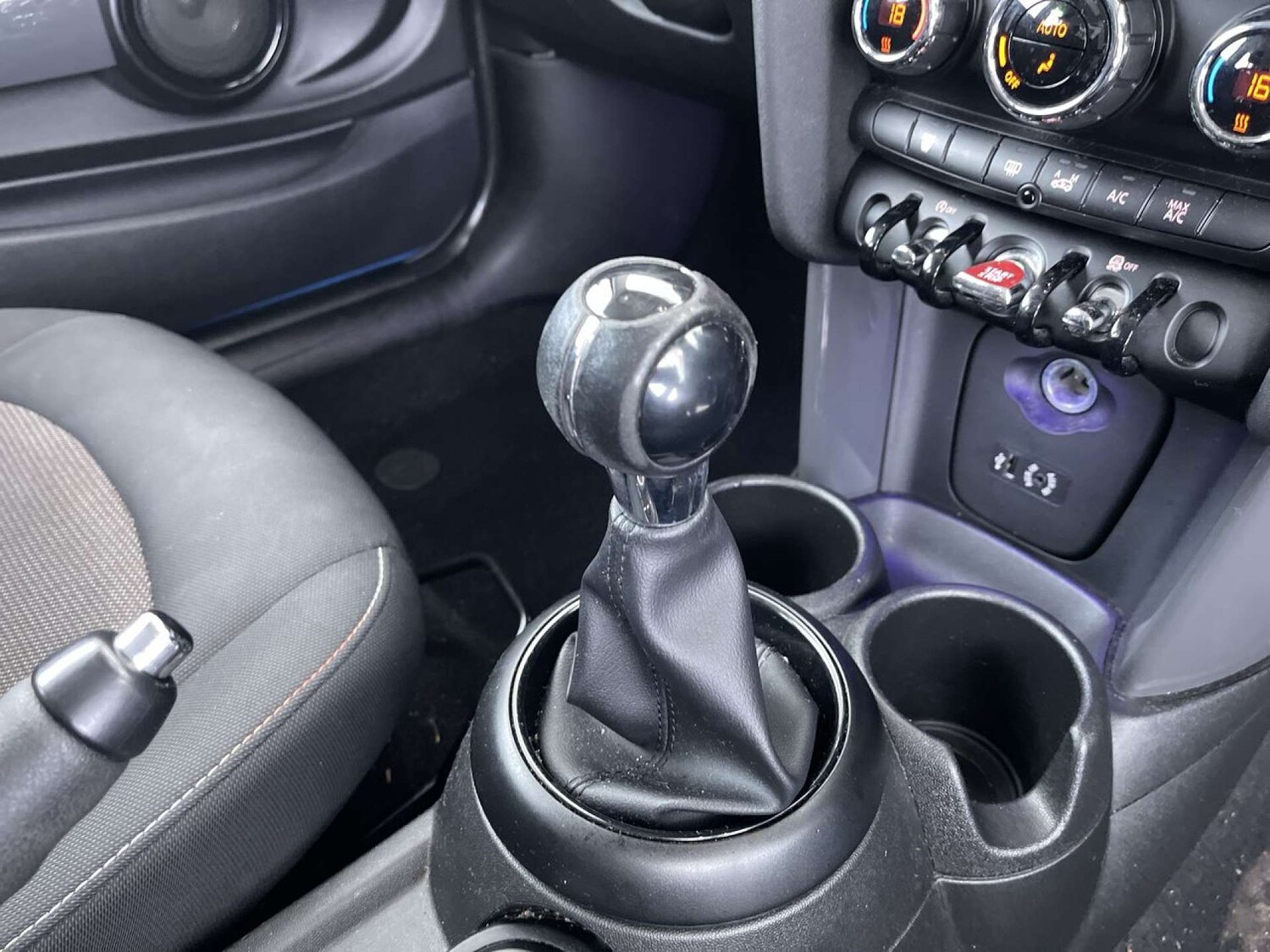 Used MINI Hatch 2015 for sale - 76319738: Photo 45